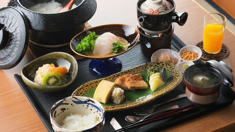 尾道の伝統や食文化を身近に！こだわりの和朝食を堪能3463095