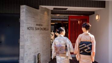 施設の入り口 / 11