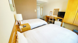 ツインルームシングルサイズベッド 2 台禁煙