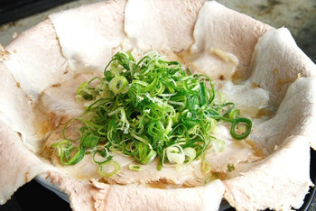 「作ノ作」料理 1149903 ☆☆名物　チャーシューメン☆☆　圧巻するこの量・・・・！！鉢から溢れんばかりのこのチャーシュー！！ボリューム満点です。で皆様よりご好評いただいております♪