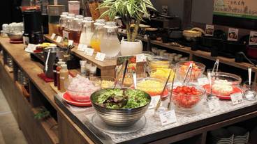 朝食ビュッフェ / 5