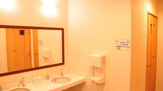 和室　禁煙　共同バストイレ