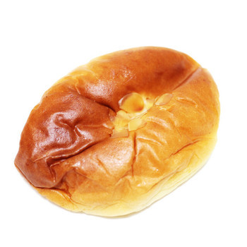「バックハウスイリエ クリームパン売り場」料理 996514 クリームパン　(126円)　'13 10月上旬