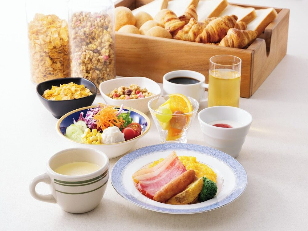 朝食