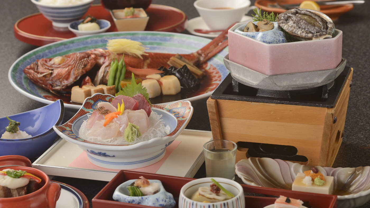 無料ラウンジサービスが充実♪海が見えるお部屋でゆったりステイ4022938