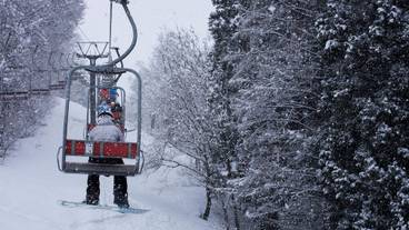 スノー スポーツとスキー / 1