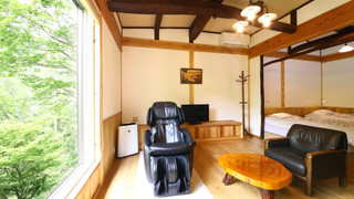 [山法師の間] 山荘風 源泉かけ流し半露天風呂付き 禁煙