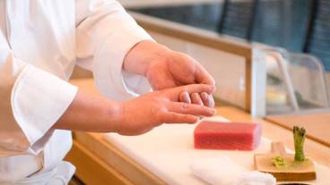 食事・飲み物 / 12