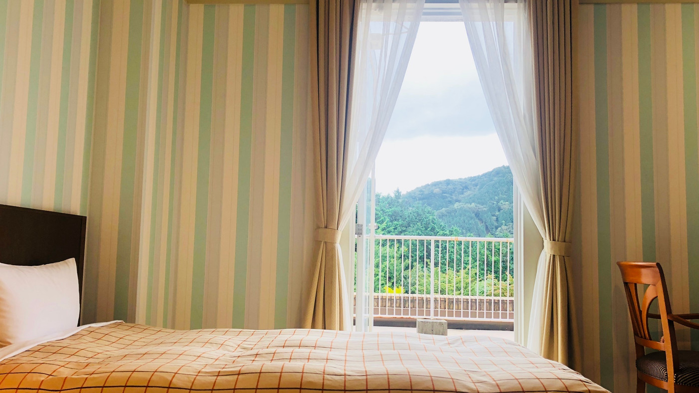 四季で異なる表情が楽しめるゴルフコース♪お部屋で「美人の湯」「美肌の湯」を満喫3556099