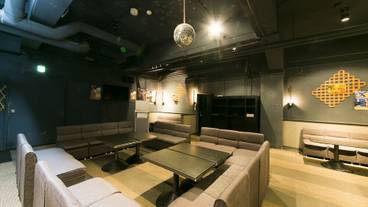 ナイトクラブ / 24