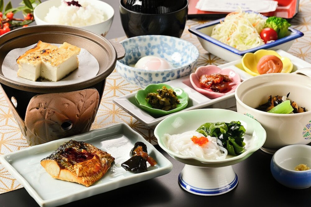 朝食