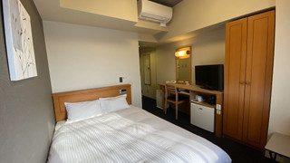 セミダブルルーム（喫煙）