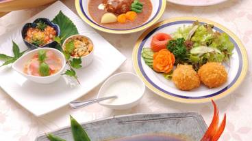 食事・飲み物 / 6