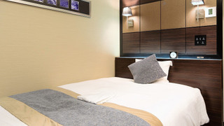 [喫煙] スタンダードダブルルーム/16平米/160cm ベッド1台