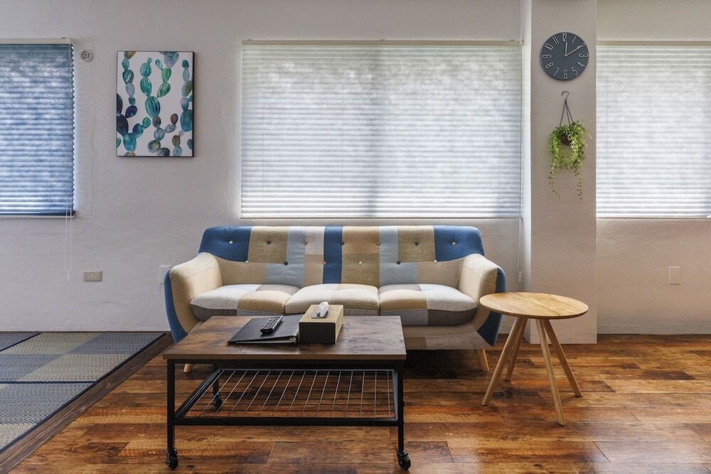 客室内のダイニングエリア