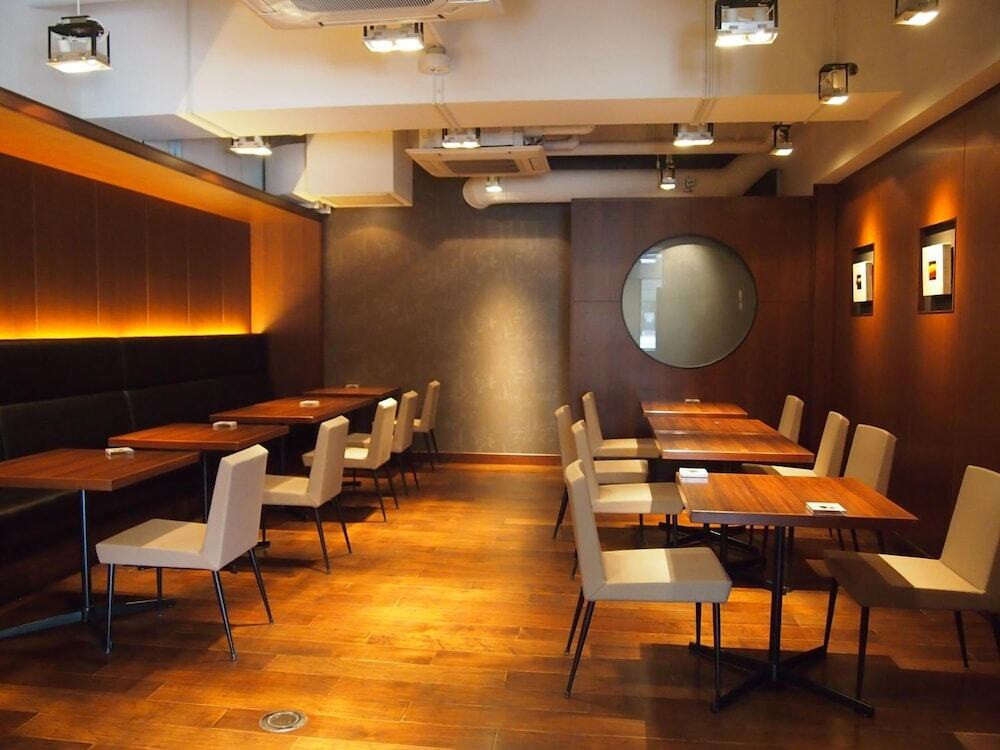 レストラン