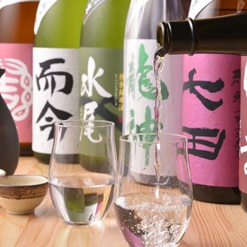 「日本酒庵　吟の杜」料理 703673 辛口・旨口・ワイン系など、味の枠にしばられず、美味しい日本酒おいています！