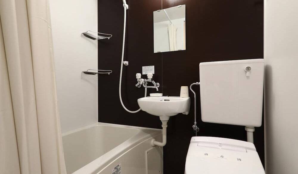 バスルーム一例 / 4