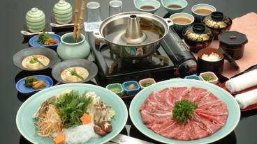 食事・飲み物 / 4