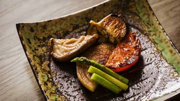 食事・飲み物 / 7