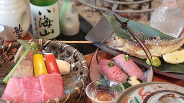 食事・飲み物 / 1