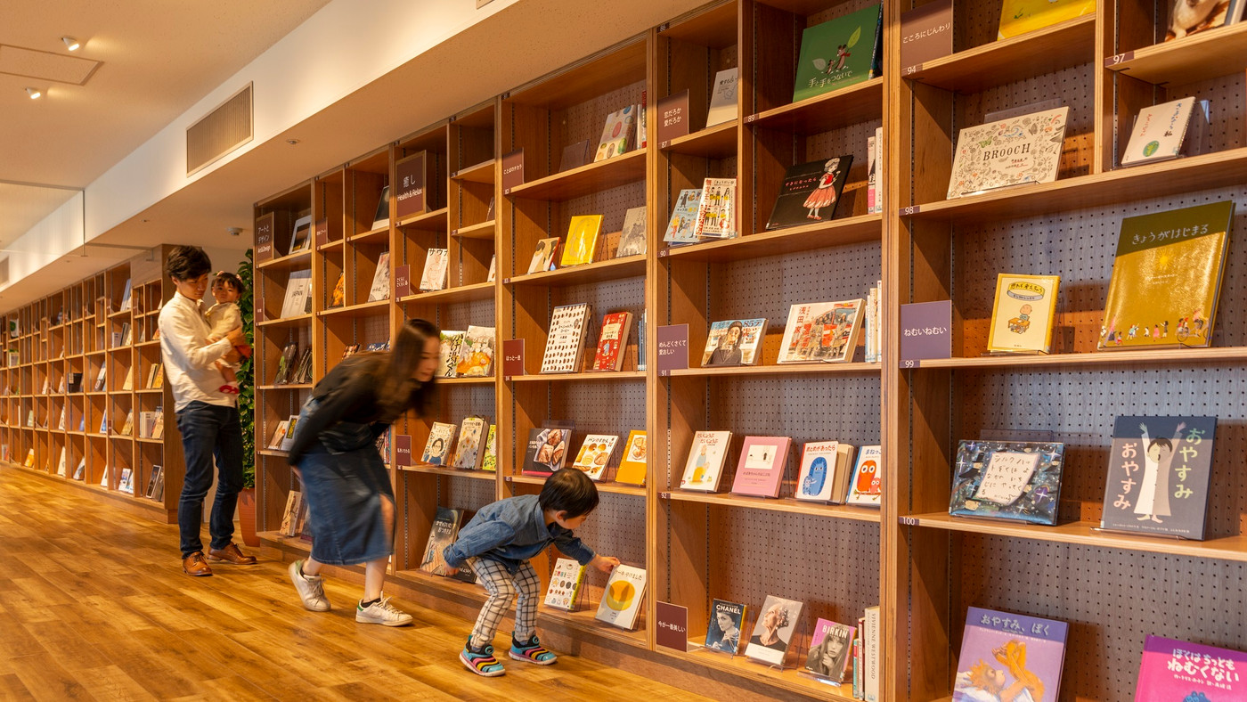 豊富なレンタルグッズとキッズスペース、授乳室で子連れ旅をサポート4771730