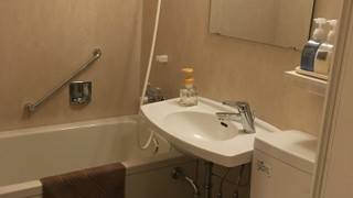 禁煙ダブルルーム TA1N 線路反対側