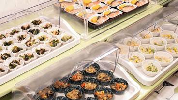 朝食ビュッフェ / 2