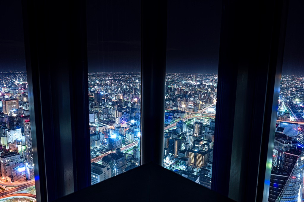 こちらで観光♪名古屋の超人気撮影スポット「スカイプロムナード」4090881