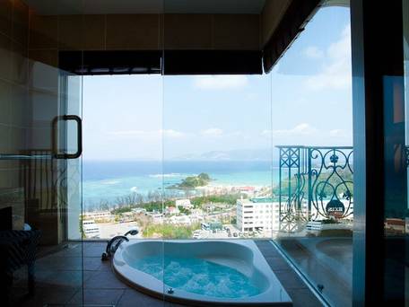 沖縄かりゆしリゾートEXES恩納(OKINAWA KARIYUSHI RESORT EXES ONNA) / 2