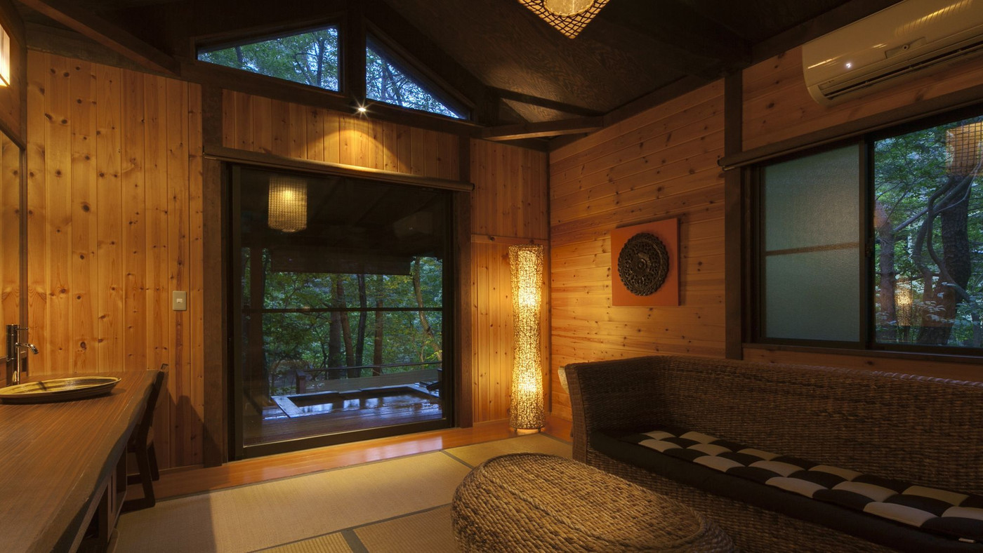 “離れ”の貸切露天風呂で二人きりの時間を…4090558