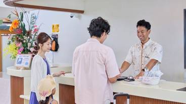 チェックイン / チェックアウト キオスク / 1