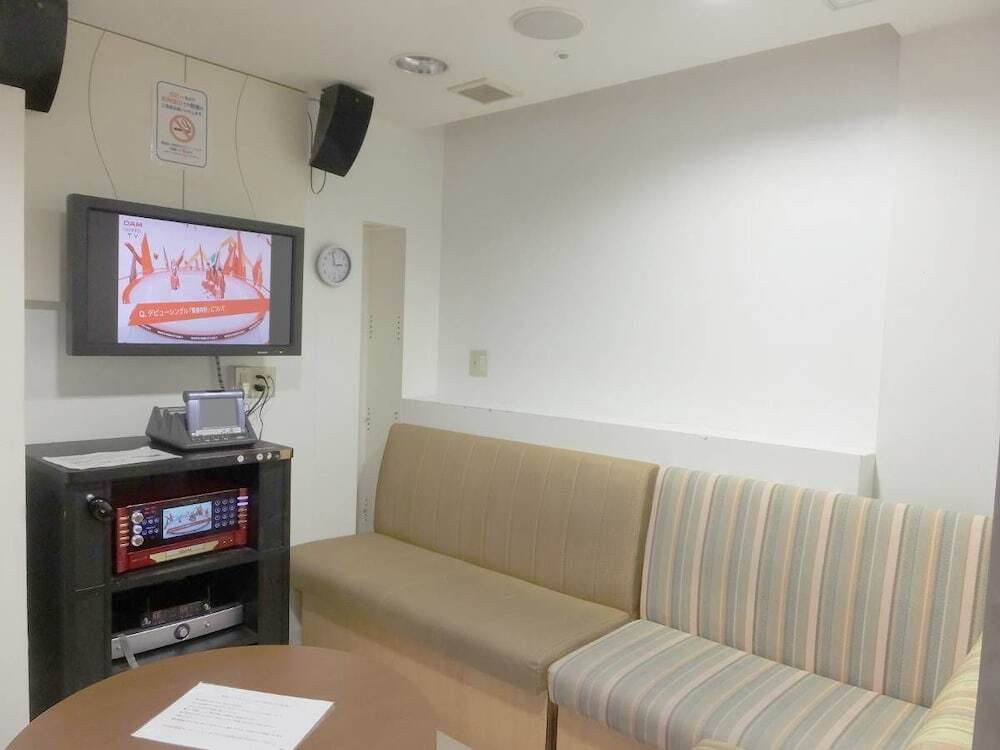 カラオケ ルーム