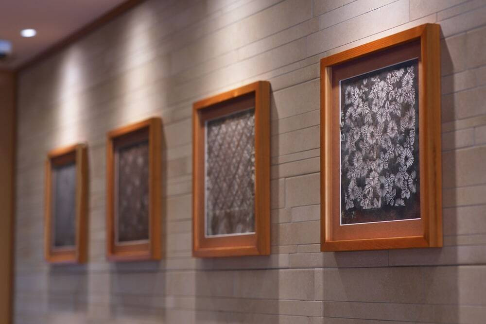 「伊勢型紙」の装飾