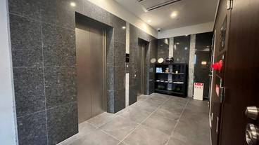 エレベーター / 1