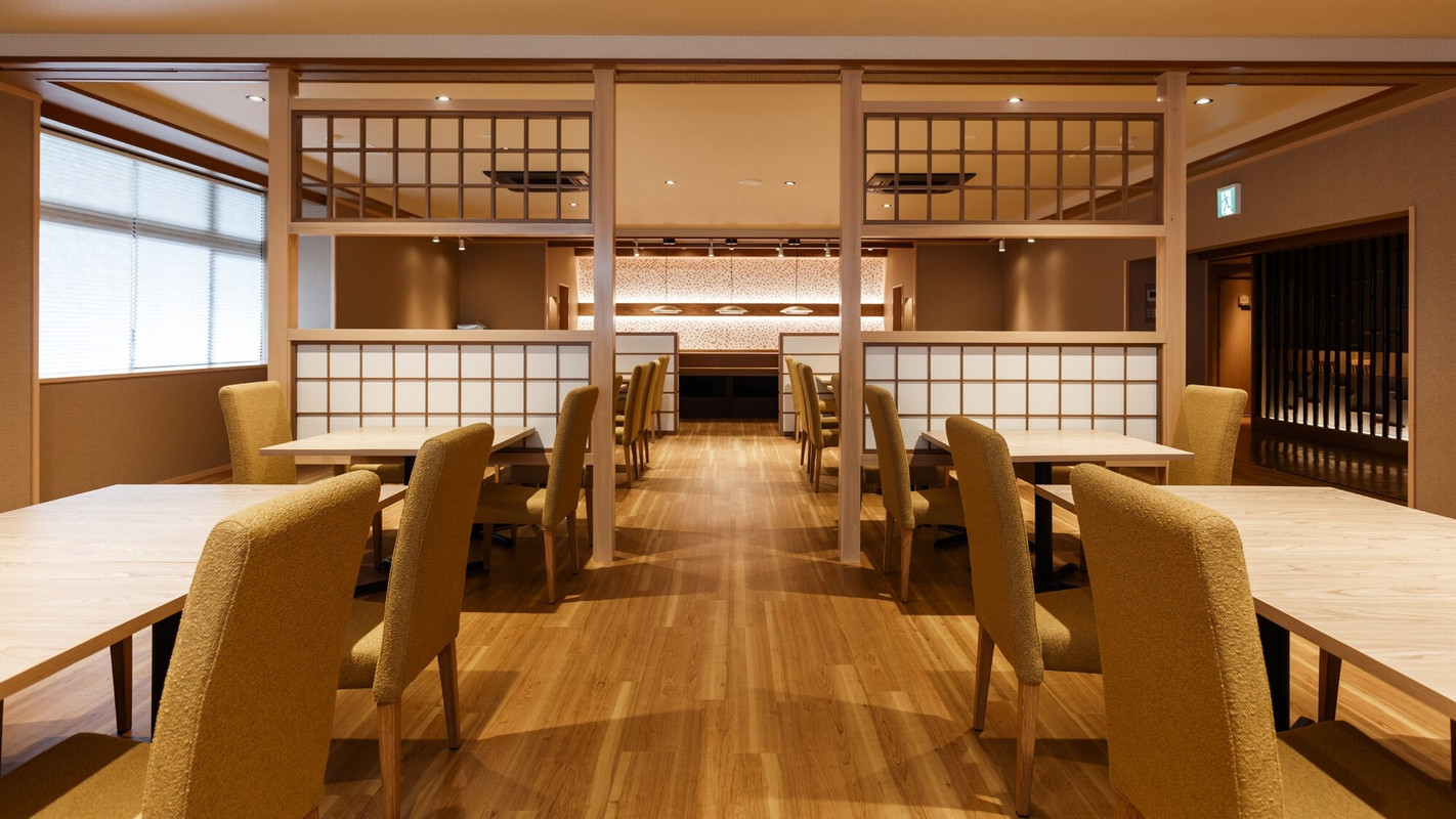 ダイニング烏月②