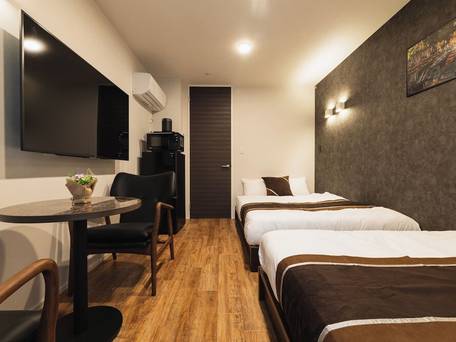 グランドベース長崎 / 1