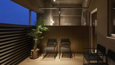 サウナ 外気浴スペース / 9