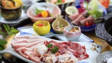 食事・飲み物 / 1