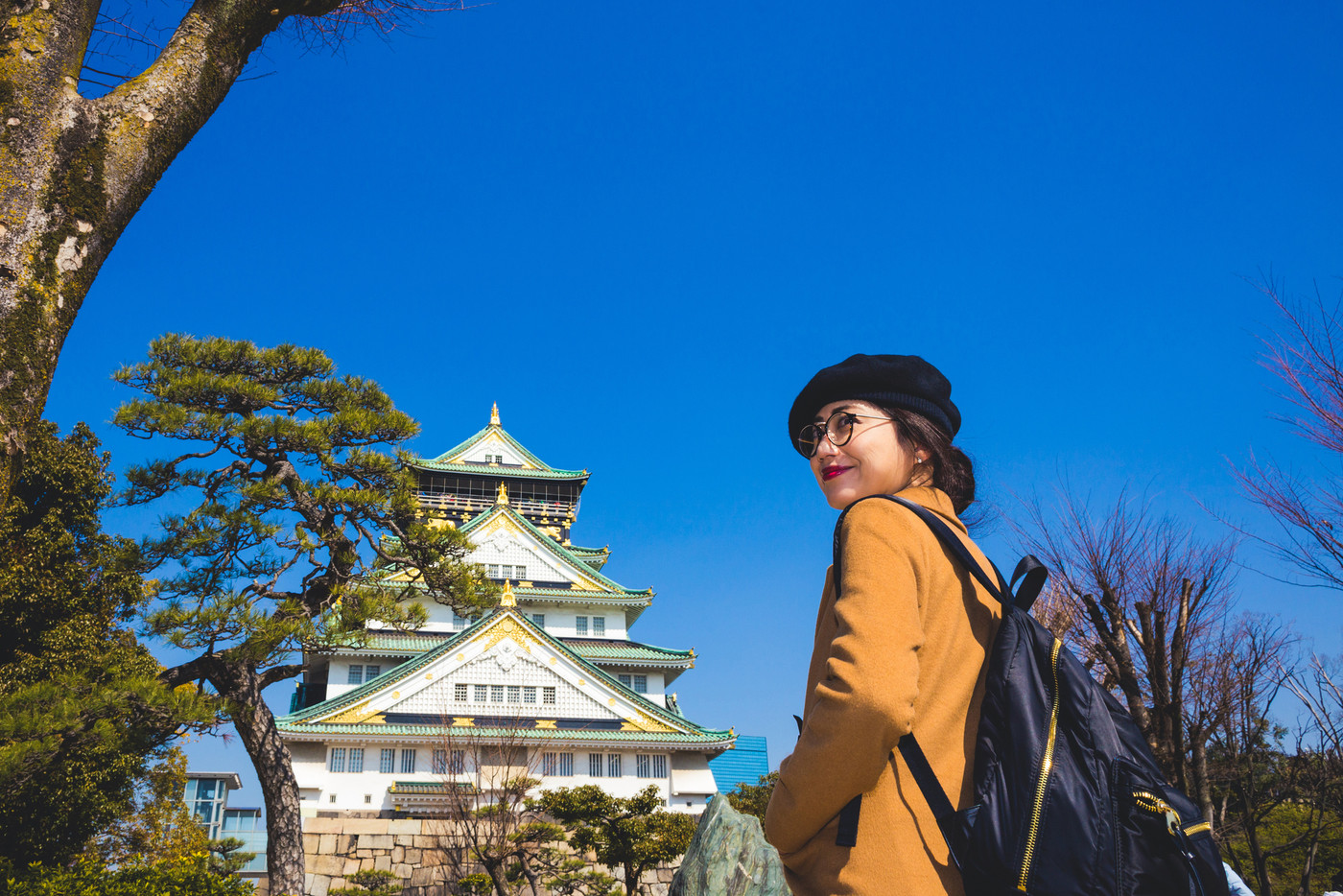 日本人女性 大阪観光