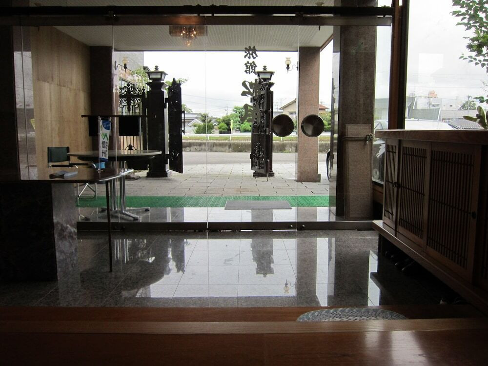 内部エントランス