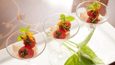 食事・飲み物 / 10