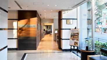 内部エントランス / 2