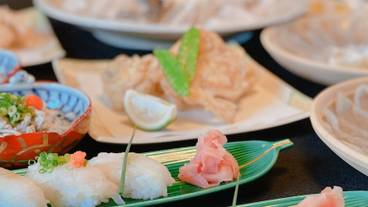 食事・飲み物 / 2