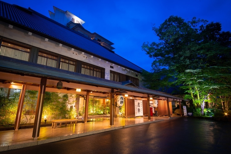 渓流のせせらぎ響く、由緒ある日本旅館4269473