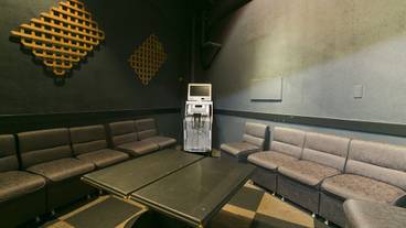 ナイトクラブ / 23