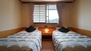 スタンダード ダブルまたはツインルーム 禁煙