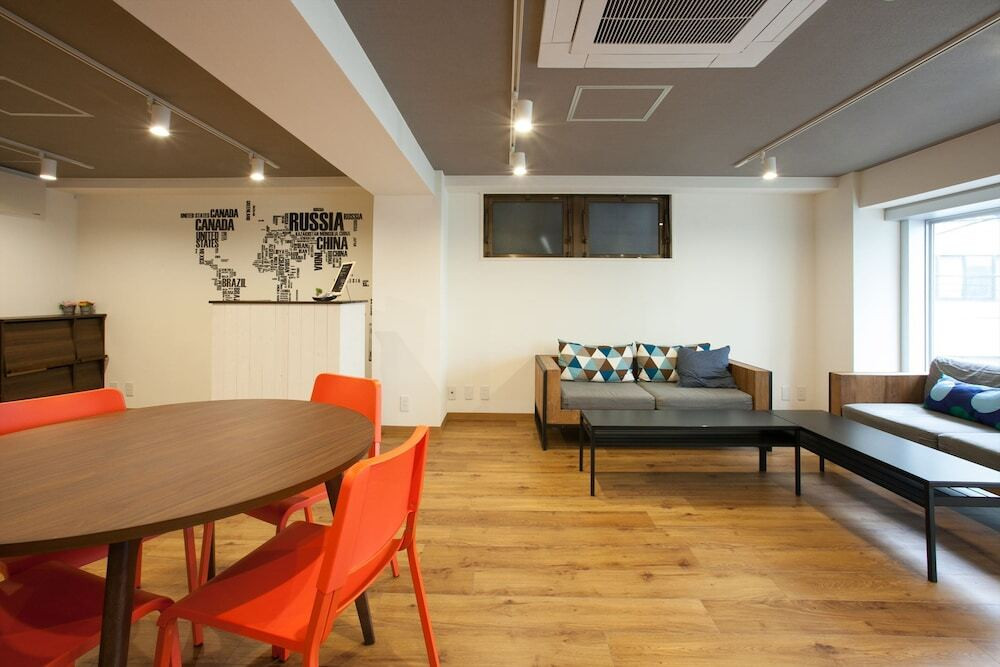 ロビー応接スペース