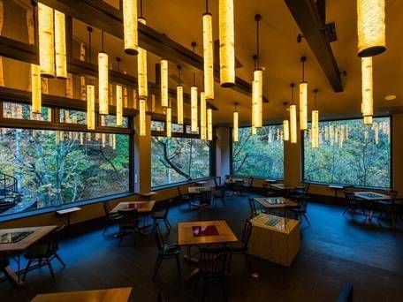 扉温泉 明神館 / 2