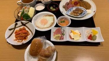 朝食 / 3